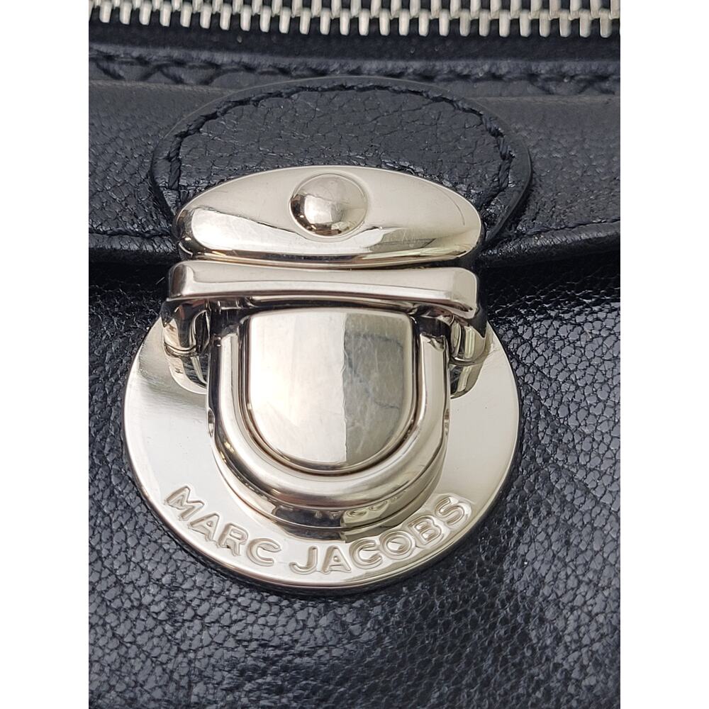 Marc Jacobs Quilted Black Leather Push Lock Zip Clutch Wallet - Picture 3 of 10